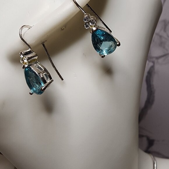 Fashion Aqua Jewelry Set - Picture 2 of 6